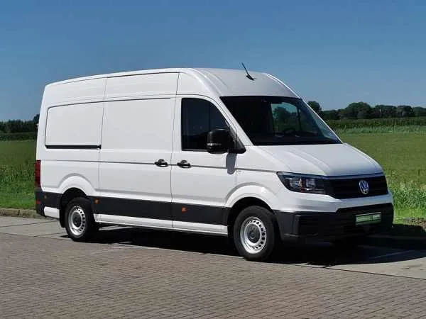 Volkswagen Crafter 2.0 TDI L3H3 Image 4