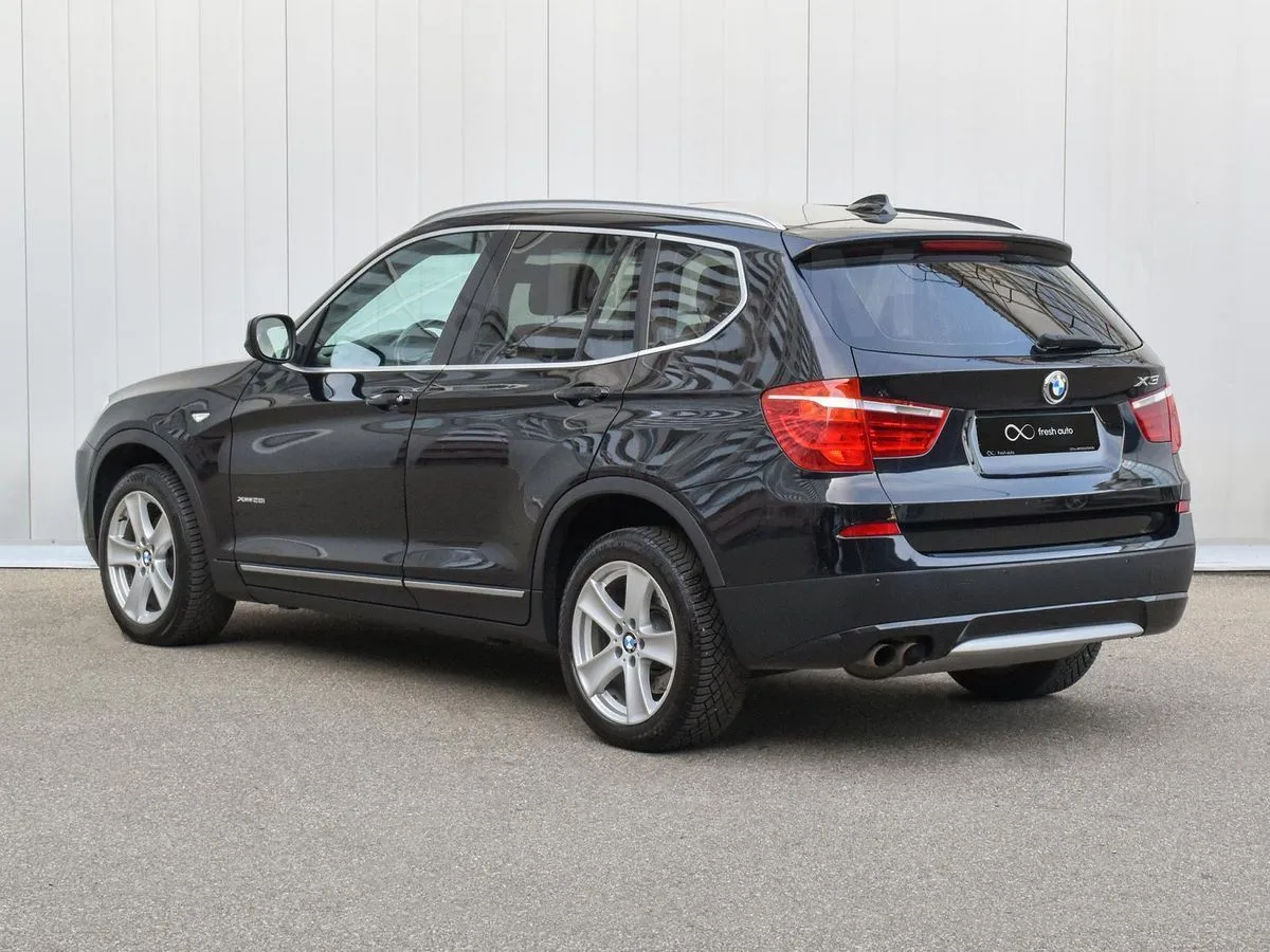 BMW X3 Image 2