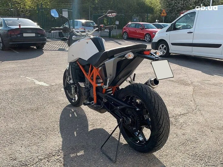 KTM 690 Image 5